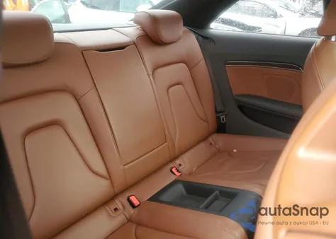 2011 Audi A5 2.0T Premium из США, поврежденный, VIN WAULFAFR2BA082993